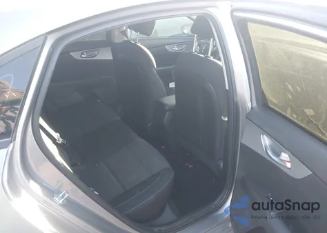 2023 Kia Forte Lxs z USA, uszkodzony, nr VIN 3KPF24AD8PE566700